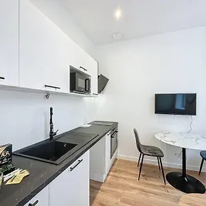 Cosy Studio, Centre Thomassin 3 , Lyon France